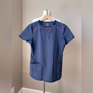 Women’s Petite Cherokee Infinity Navy Scrub Top in Size Small